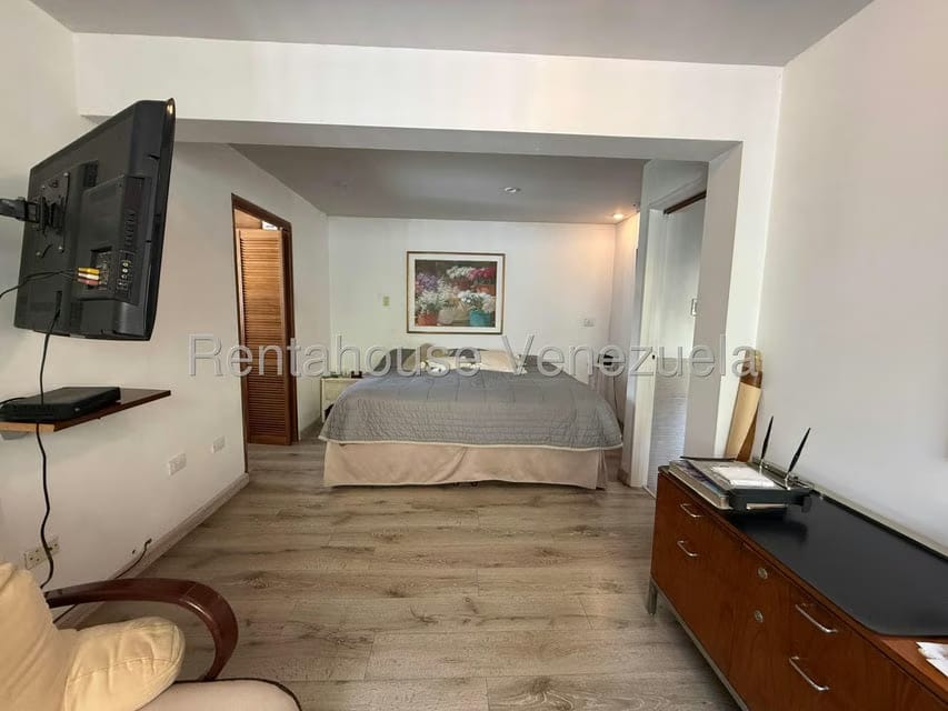 Casa (Duplex) en Venta en Colinas del Tamanaco, Distrito Metropolitano - 53