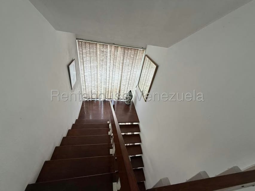 Casa (Duplex) en Venta en Colinas del Tamanaco, Distrito Metropolitano - 54
