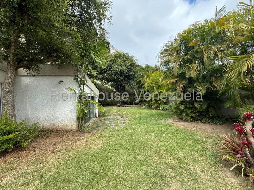 Casa (Duplex) en Venta en Colinas del Tamanaco, Distrito Metropolitano - 57