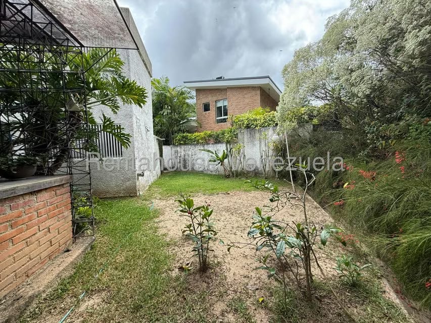 Casa (Duplex) en Venta en Colinas del Tamanaco, Distrito Metropolitano - 68