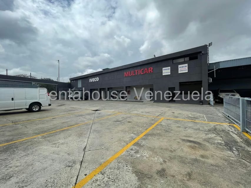 Comercial (Galpon - Deposito) en Venta en Parroquia San Pedro, Distrito Metropolitano