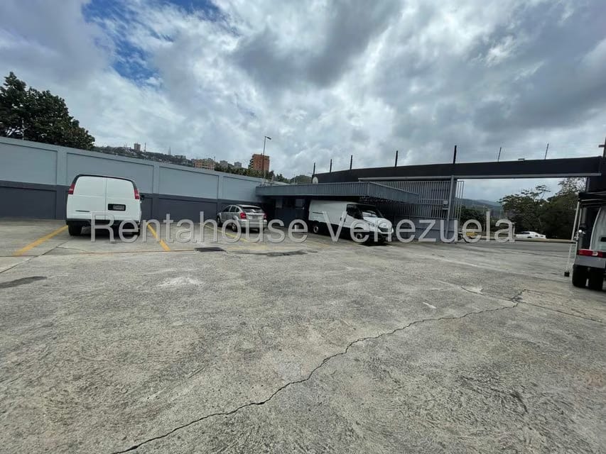 Comercial (Galpon - Deposito) en Venta en Parroquia San Pedro, Distrito Metropolitano - 4