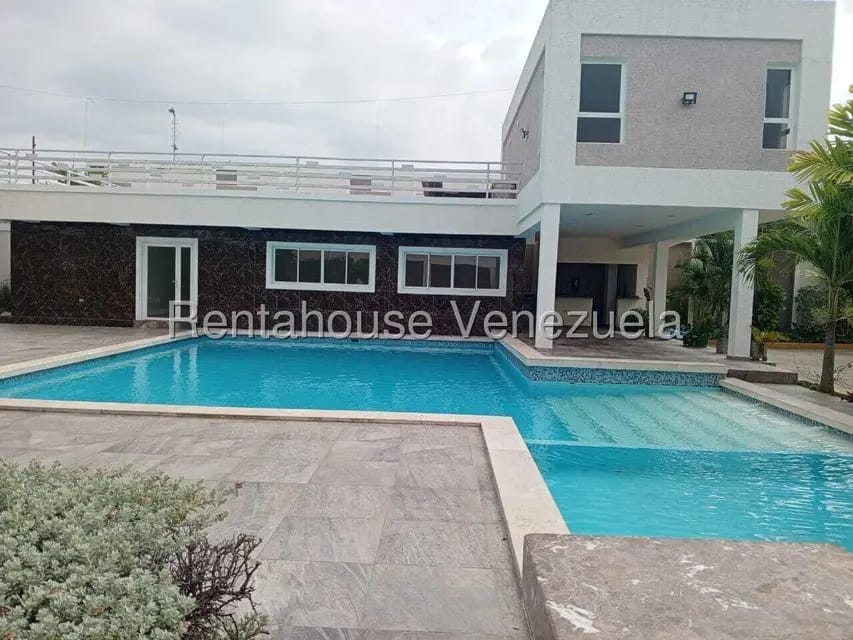 Apartamento (1 Nivel) en Alquiler en Avenida Vargas, Zulia - 6