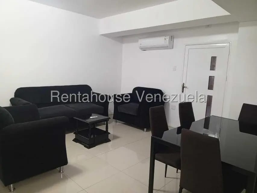 Apartamento (1 Nivel) en Alquiler en Avenida Vargas, Zulia - 8