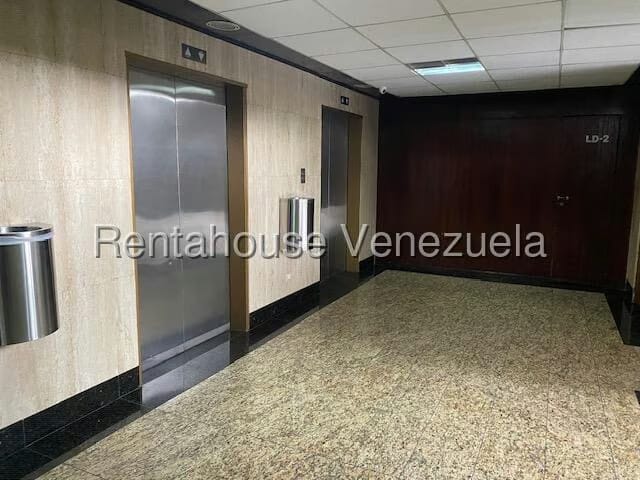 Comercial (Local Comercial) en Venta en Los Ruices, Distrito Metropolitano - 3