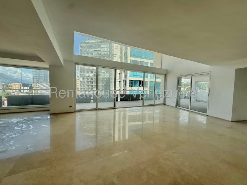 Apartamento (Penthouse) en Venta en Las Mercedes, Distrito Metropolitano - 2