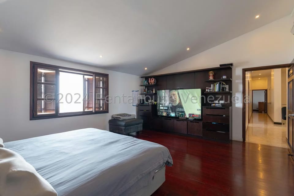 Casa (Multipes Niveles) en Venta en La Lagunita Country Club, Distrito Metropolitano - 26