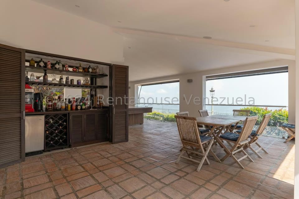 Casa (Multipes Niveles) en Venta en La Lagunita Country Club, Distrito Metropolitano - 39
