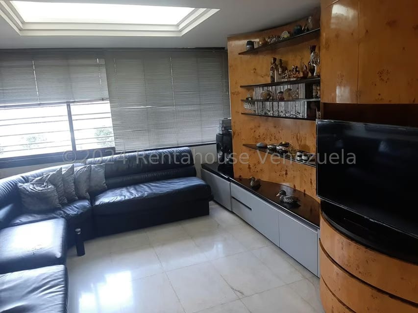 Apartamento (1 Nivel) en Venta en San Bernardino, Distrito Metropolitano - 14