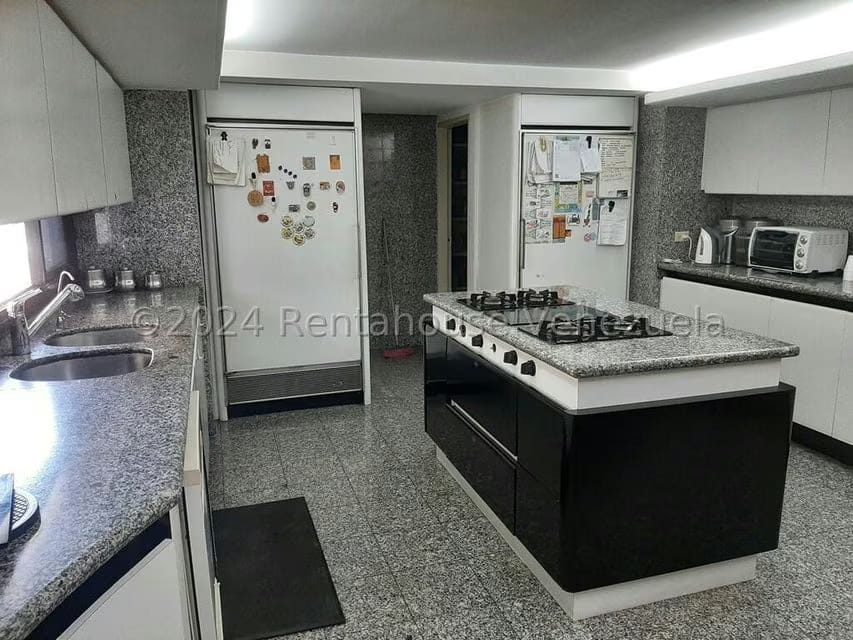 Apartamento (1 Nivel) en Venta en San Bernardino, Distrito Metropolitano - 16
