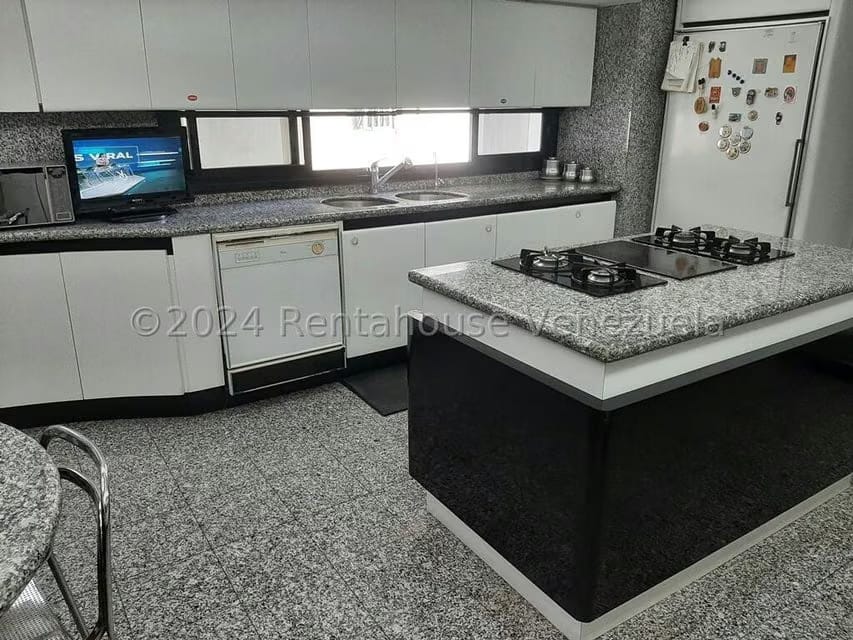 Apartamento (1 Nivel) en Venta en San Bernardino, Distrito Metropolitano - 17