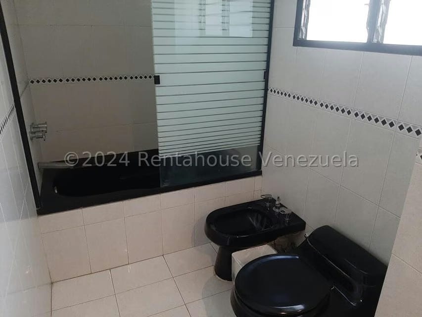 Apartamento (1 Nivel) en Venta en San Bernardino, Distrito Metropolitano - 36