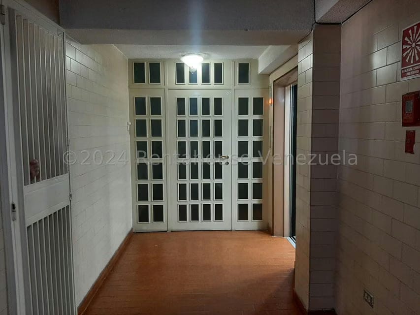 Apartamento (1 Nivel) en Venta en San Bernardino, Distrito Metropolitano - 40