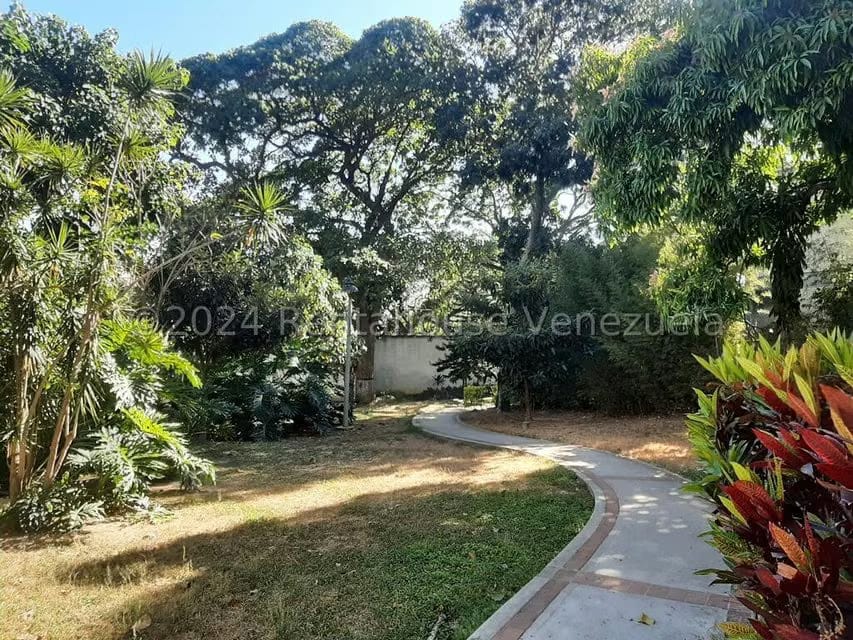 Apartamento (1 Nivel) en Venta en San Bernardino, Distrito Metropolitano - 48
