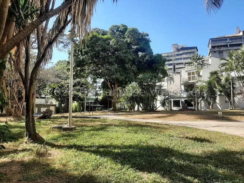 Apartamento (1 Nivel) en Venta en San Bernardino, Distrito Metropolitano - 50