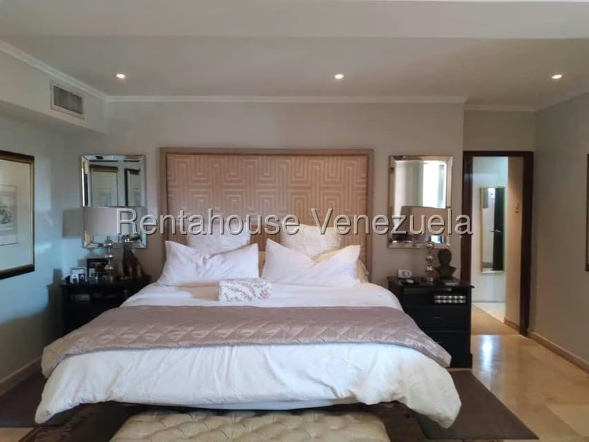 Apartamento (Duplex) en Venta en El Milagro, Zulia - 15
