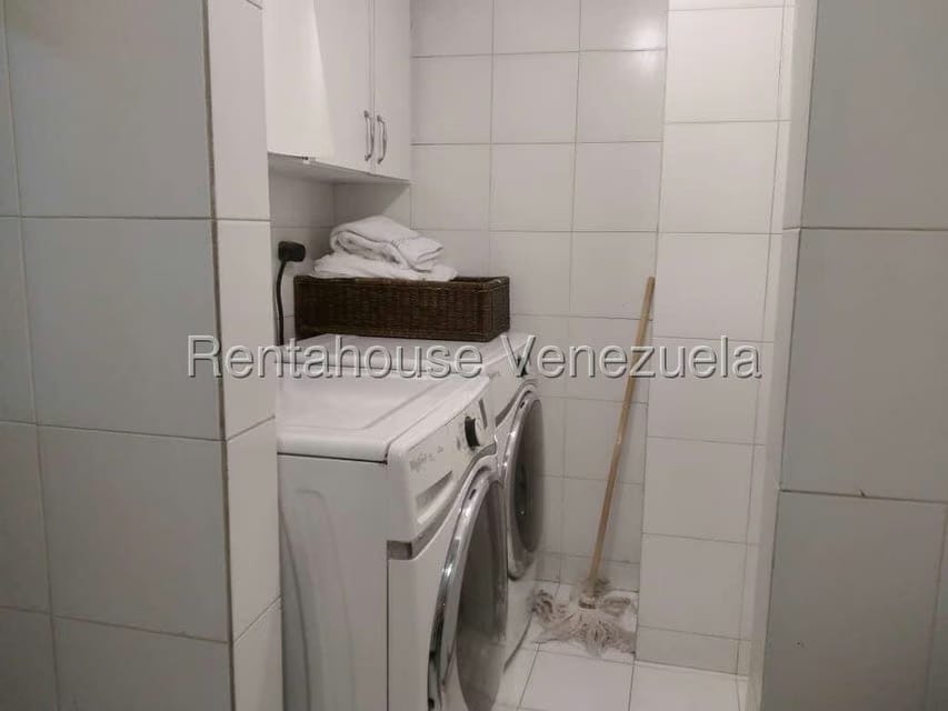 Apartamento (Duplex) en Venta en El Milagro, Zulia - 23