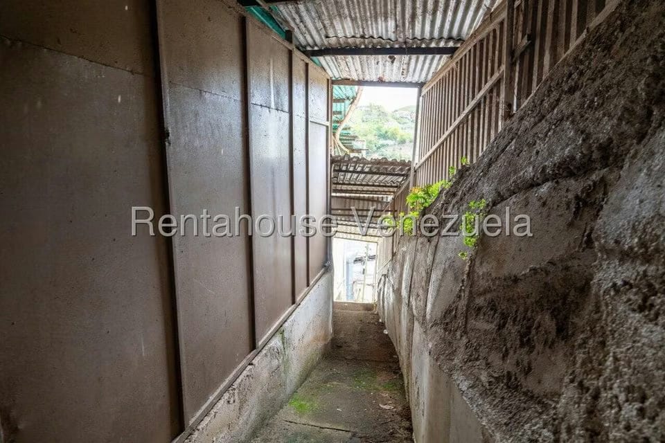Comercial (Galpon - Deposito) en Venta en Las Minas, Miranda - 35