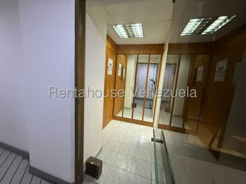 Comercial (Oficina) en Alquiler en La California Norte, Distrito Metropolitano - 3