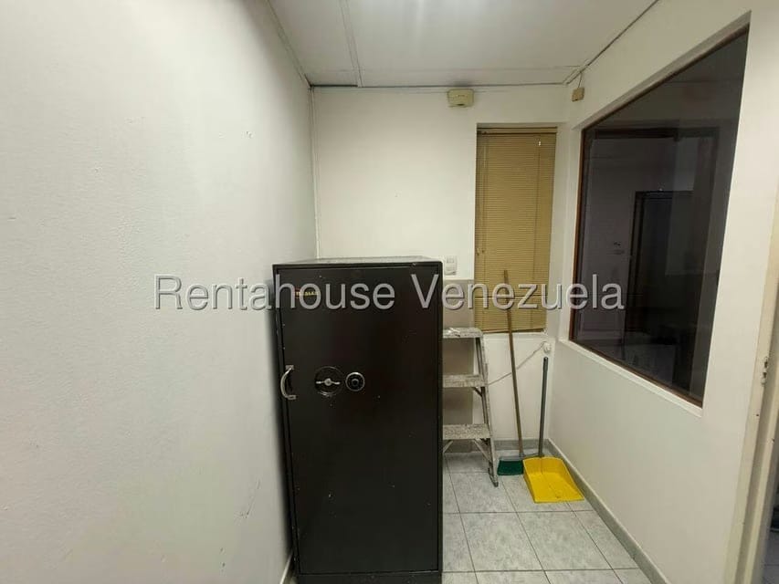 Comercial (Oficina) en Alquiler en La California Norte, Distrito Metropolitano - 4