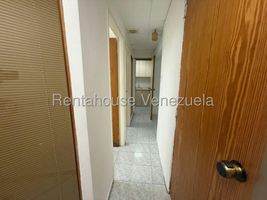 Comercial (Oficina) en Alquiler en La California Norte, Distrito Metropolitano - 5