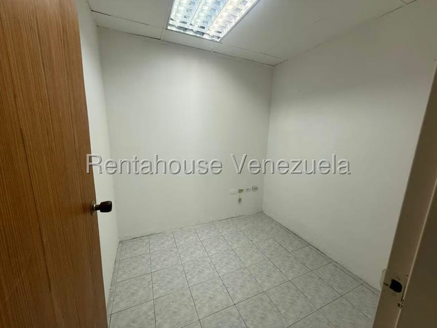 Comercial (Oficina) en Alquiler en La California Norte, Distrito Metropolitano - 7