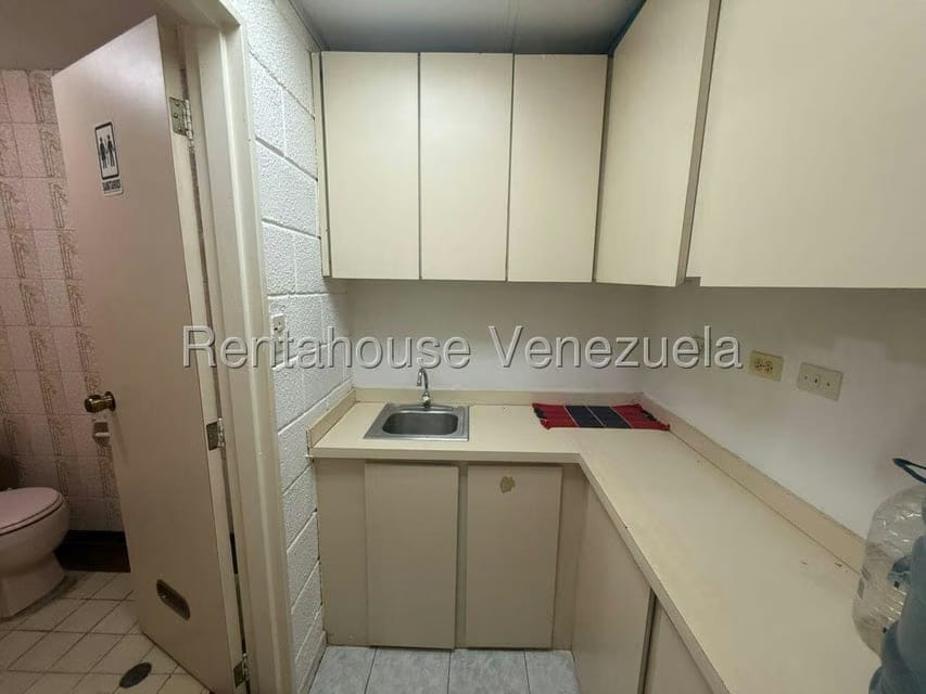 Comercial (Oficina) en Alquiler en La California Norte, Distrito Metropolitano - 8