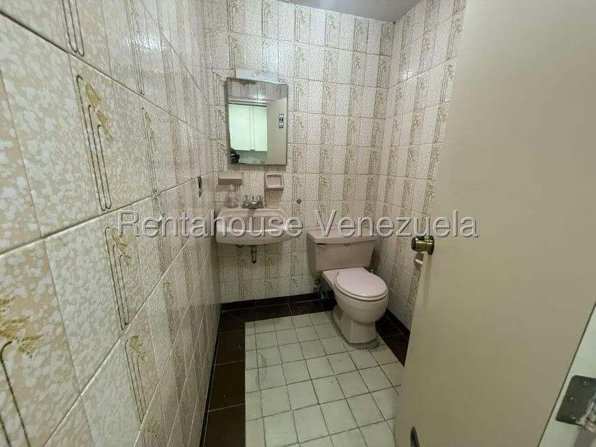 Comercial (Oficina) en Alquiler en La California Norte, Distrito Metropolitano - 9