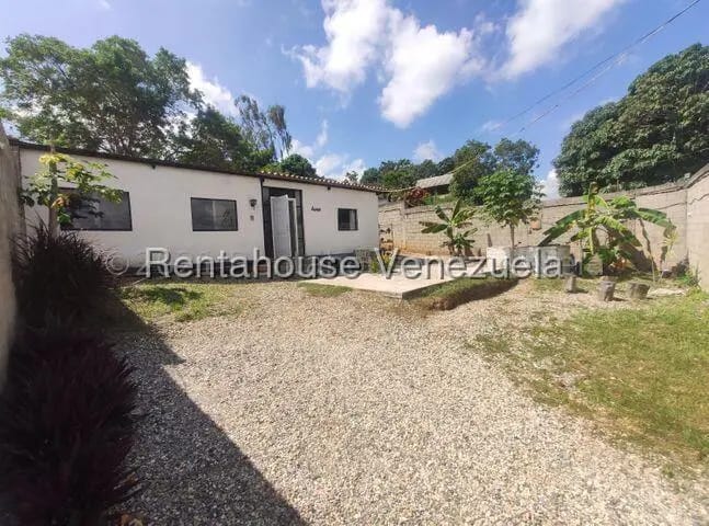 Casa (1 Nivel) en Venta en Agua Viva, Lara - 2