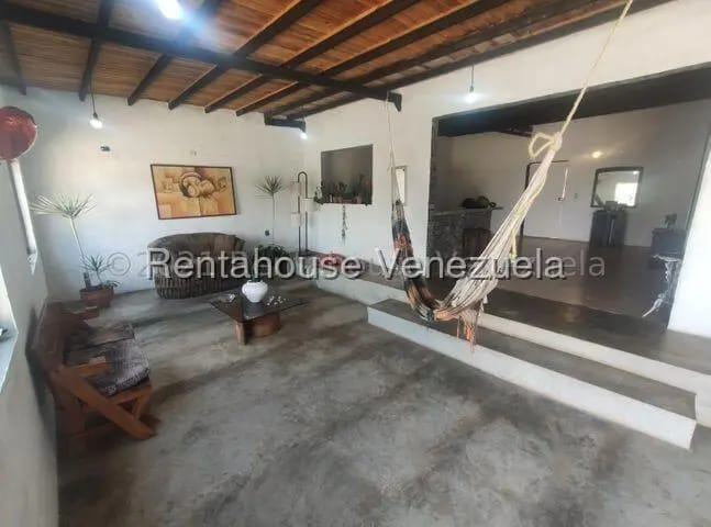 Casa (1 Nivel) en Venta en Agua Viva, Lara - 4