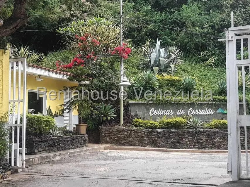 Casa (Multipes Niveles) en Venta en La Union, Distrito Metropolitano - 2