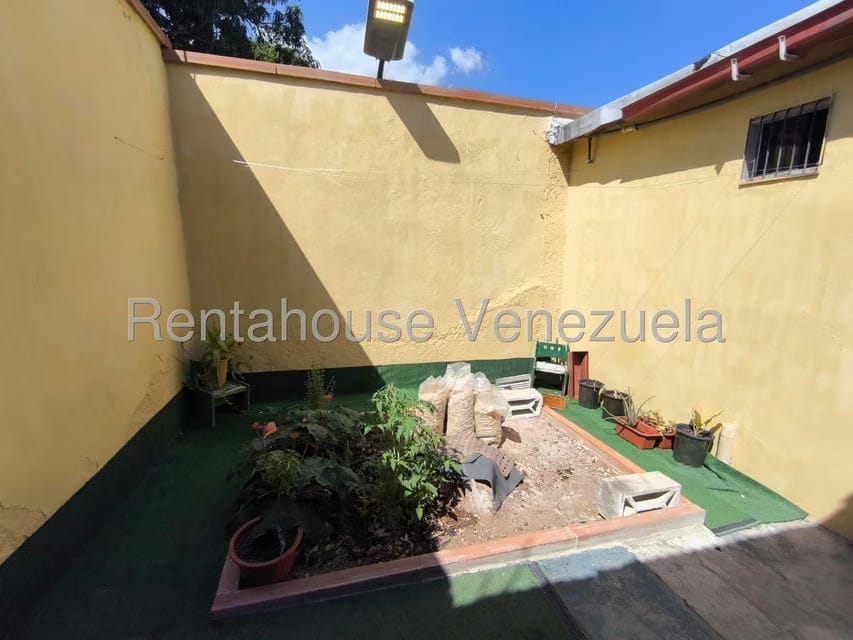 Casa (1 Nivel) en Venta en San Blas, Carabobo - 25