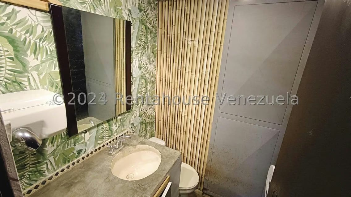 Comercial (Local Comercial) en Alquiler en El Hatillo, Distrito Metropolitano - 9