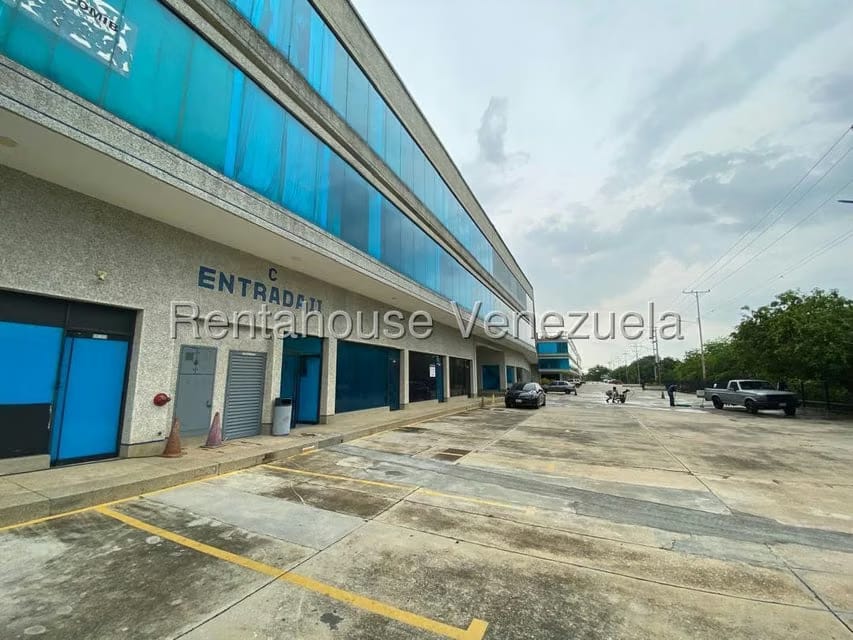 Comercial (Oficina) en Venta en Zona Industrial, Carabobo - 2