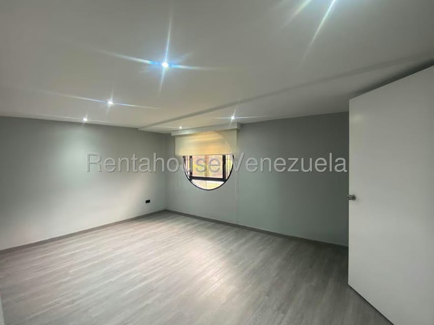 Apartamento (1 Nivel) en Venta en Lomas de La Alameda, Distrito Metropolitano - 13
