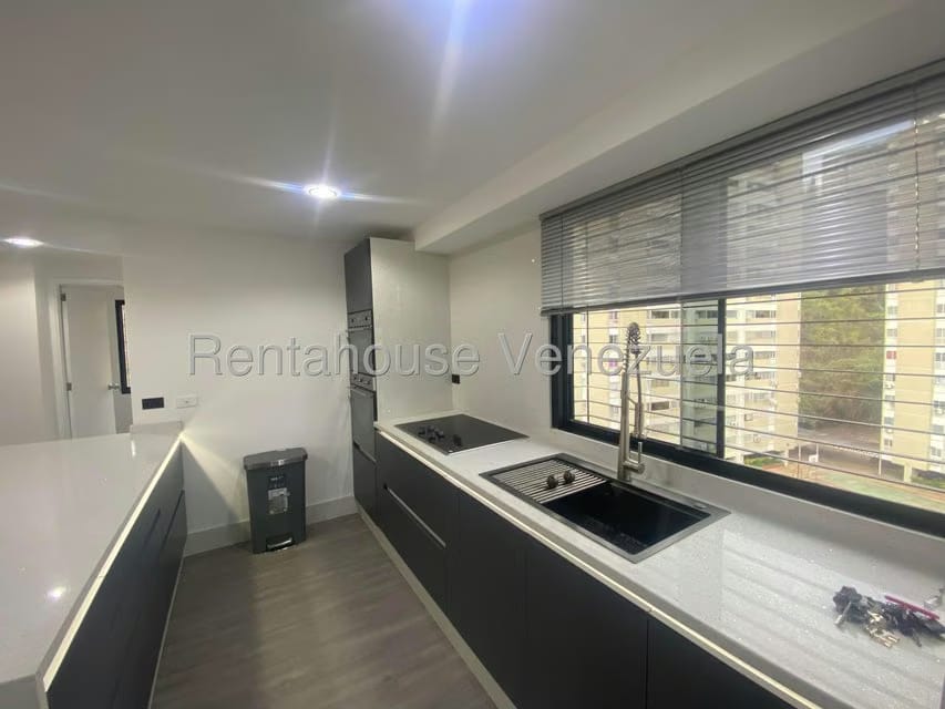 Apartamento (1 Nivel) en Venta en Lomas de La Alameda, Distrito Metropolitano - 5
