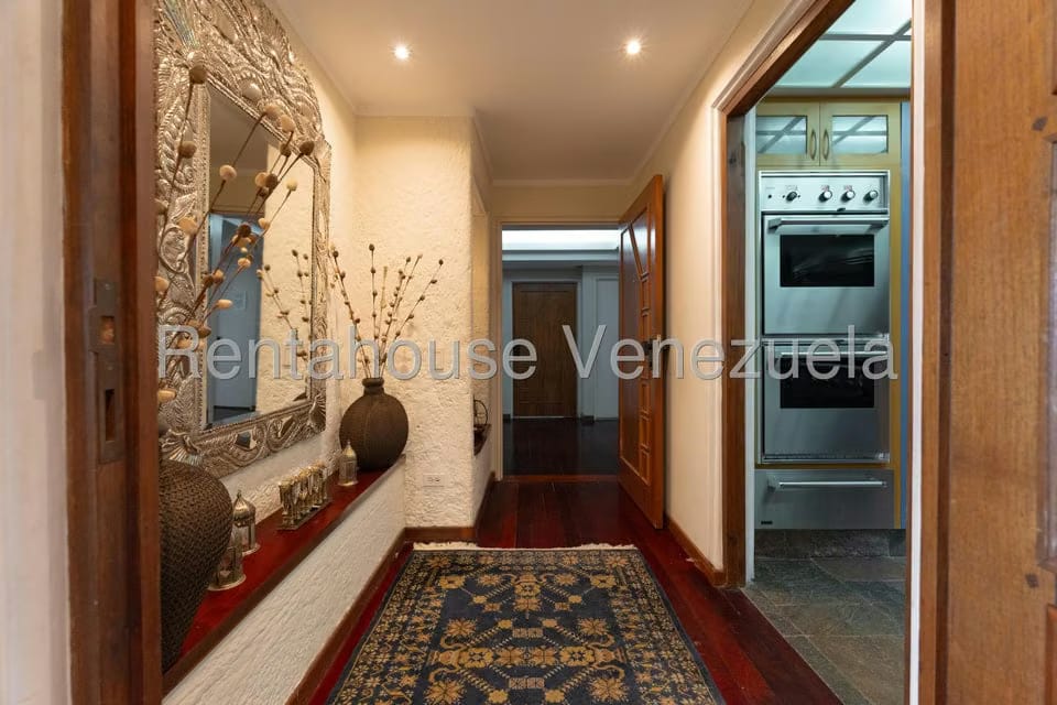 Apartamento (Penthouse) en Venta en El Hatillo, Distrito Metropolitano - 2