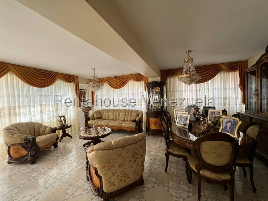 Apartamento (1 Nivel) en Venta en El Paraiso, Distrito Metropolitano - 4