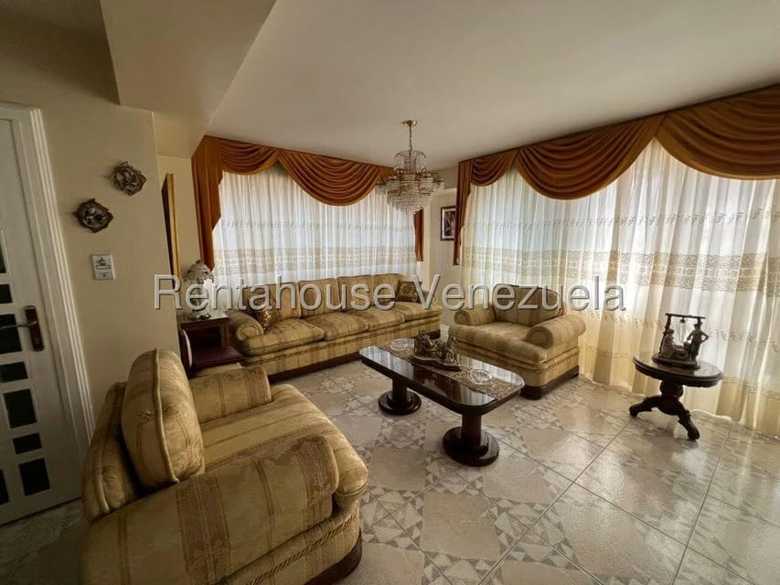 Apartamento (1 Nivel) en Venta en El Paraiso, Distrito Metropolitano - 5