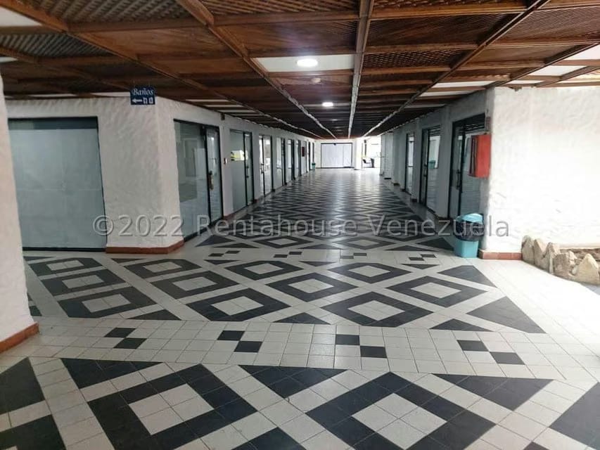 Comercial (Local Comercial) en Alquiler en Costa Azul, Nueva Esparta - 2