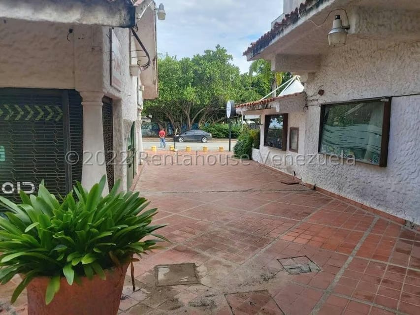 Comercial (Local Comercial) en Alquiler en Costa Azul, Nueva Esparta - 9