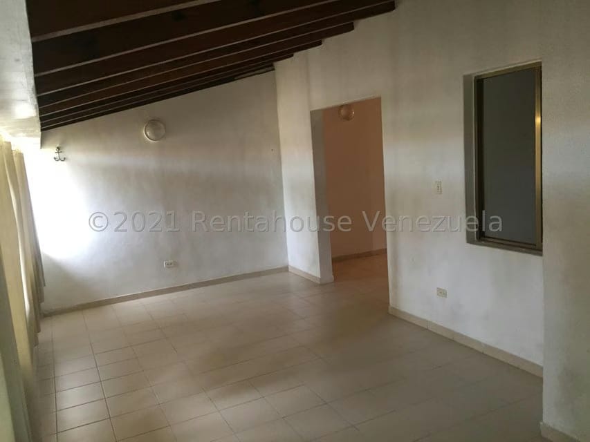 Townhouse (Duplex) en Venta en Maneiro, Nueva Esparta - 16