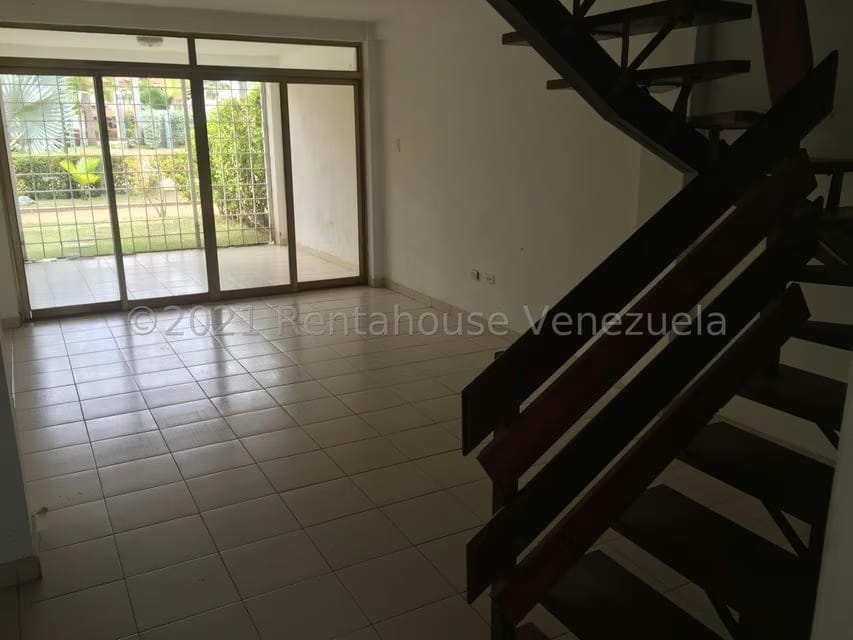 Townhouse (Duplex) en Venta en Maneiro, Nueva Esparta - 5