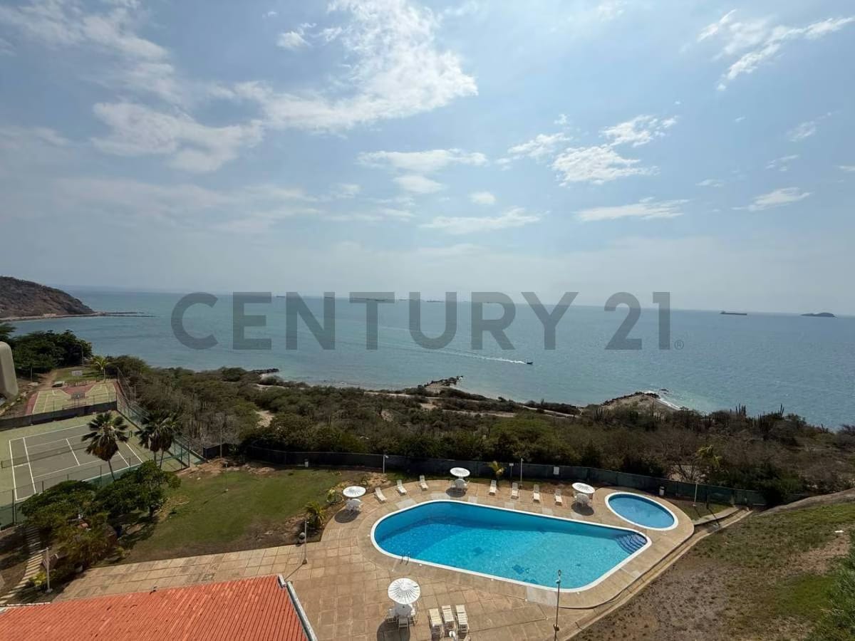 Apartamento en renta en el CR. El Cardon, Lechería. - 25