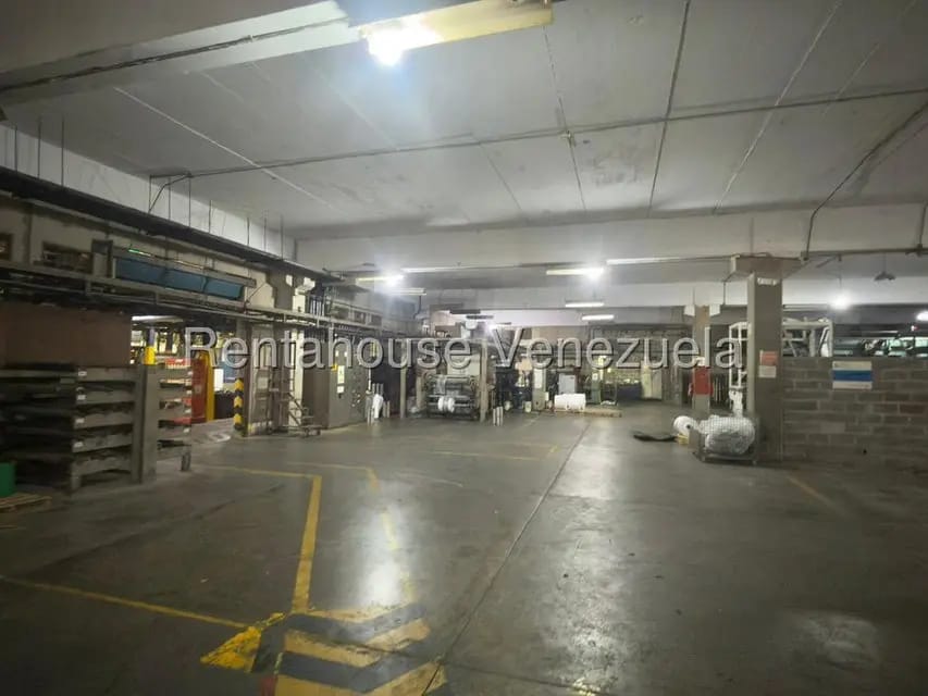 Comercial (Industrial) en Venta en Terrinca, Miranda - 35