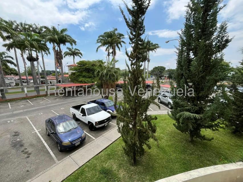 Apartamento (1 Nivel) en Venta en Avenida Libertador, Lara - 30