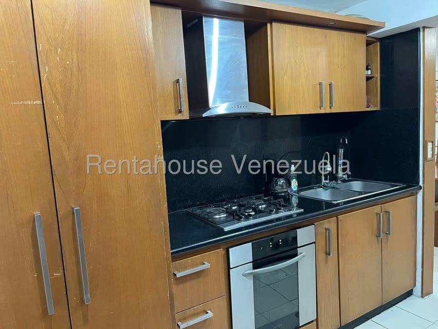 Apartamento (1 Nivel) en Venta en Avenida Libertador, Lara - 4