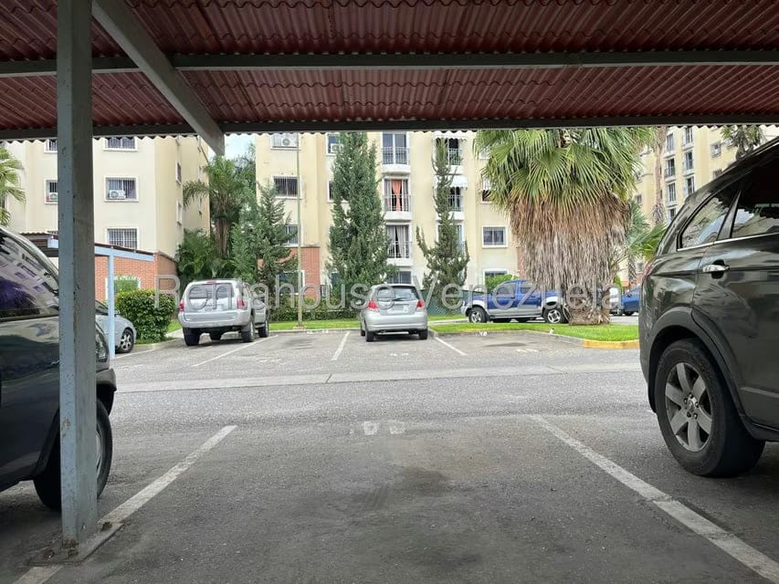 Apartamento (1 Nivel) en Venta en Avenida Libertador, Lara - 42