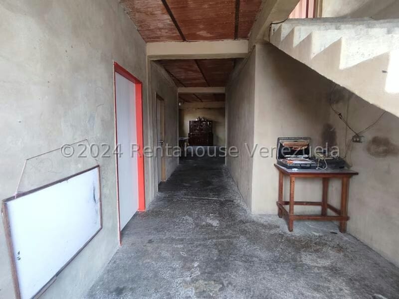 Casa (Multipes Niveles) en Venta en Santa Rosa, Carabobo - 11