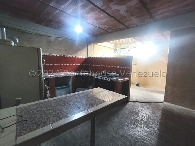 Casa (Multipes Niveles) en Venta en Santa Rosa, Carabobo - 14